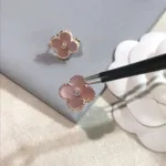 [Eternal Jewelry]CLOVER MEDIUM 1 MOTIFS  PINK MOP DIAMOND EARRINGS - 图片 8
