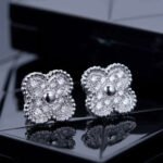 [Eternal Jewelry]CLOVER 1 MOTIFS DIAMOND STUD EARRINGS SILVER - 图片 3