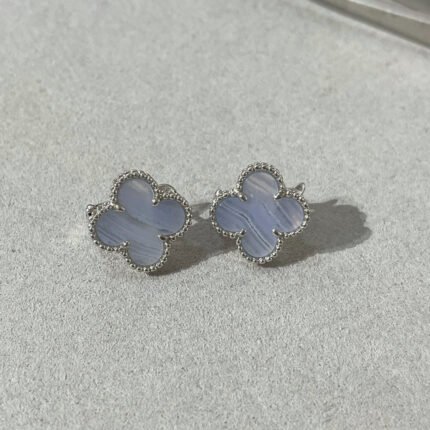 [Eternal Jewelry]CLOVER CHALCEDONY SILVER STUD EARRINGS