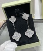 [Eternal Jewelry]CLOVER 2 MOTIFS DIAMOND PAVED SILVER EARRINGS - 图片 2