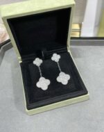 [Eternal Jewelry]CLOVER 2 MOTIFS DIAMOND PAVED SILVER EARRINGS - 图片 5