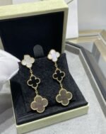 [Eternal Jewelry]CLOVER 3 MOTIF MOP ONYX DARK MOP PINK GOLD EARRINGS - 图片 3