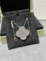 [Eternal Jewelry]CLOVER 25MM LARGE PENDANT DIAMOND PAVED SILVER NECKLACE - 图片 4