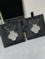 [Eternal Jewelry]CLOVER 25MM LARGE PENDANT DIAMOND PAVED SILVER NECKLACE - 图片 10