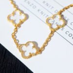 [Eternal Jewelry]CLOVER 5 MOTIF ROCK CRYSTAL PINK GOLD BRACELET - 图片 5