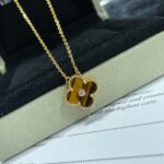 [Eternal Jewelry]CLOVER 15MM DIAMOND AND YELLOW TIGER'S EYE AGATE necklace