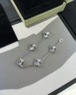[Eternal Jewelry]CLOVER SILVER 5 MOTIFS BRACELET - 图片 9